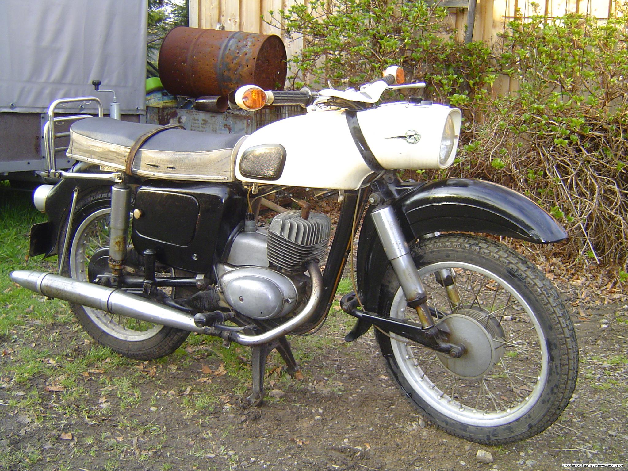 MZ ES 150