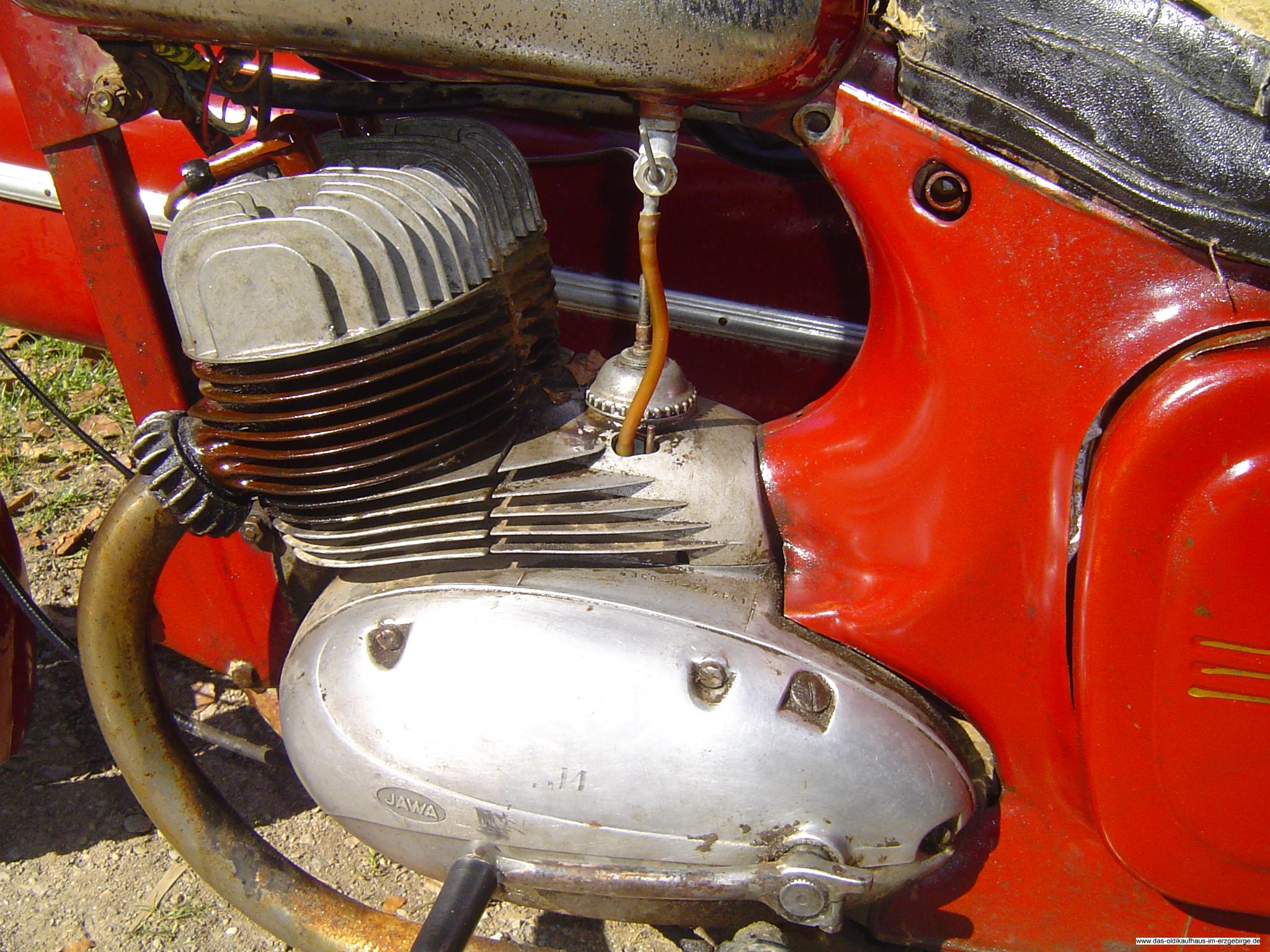 Jawa 360 mit Velorex SW 