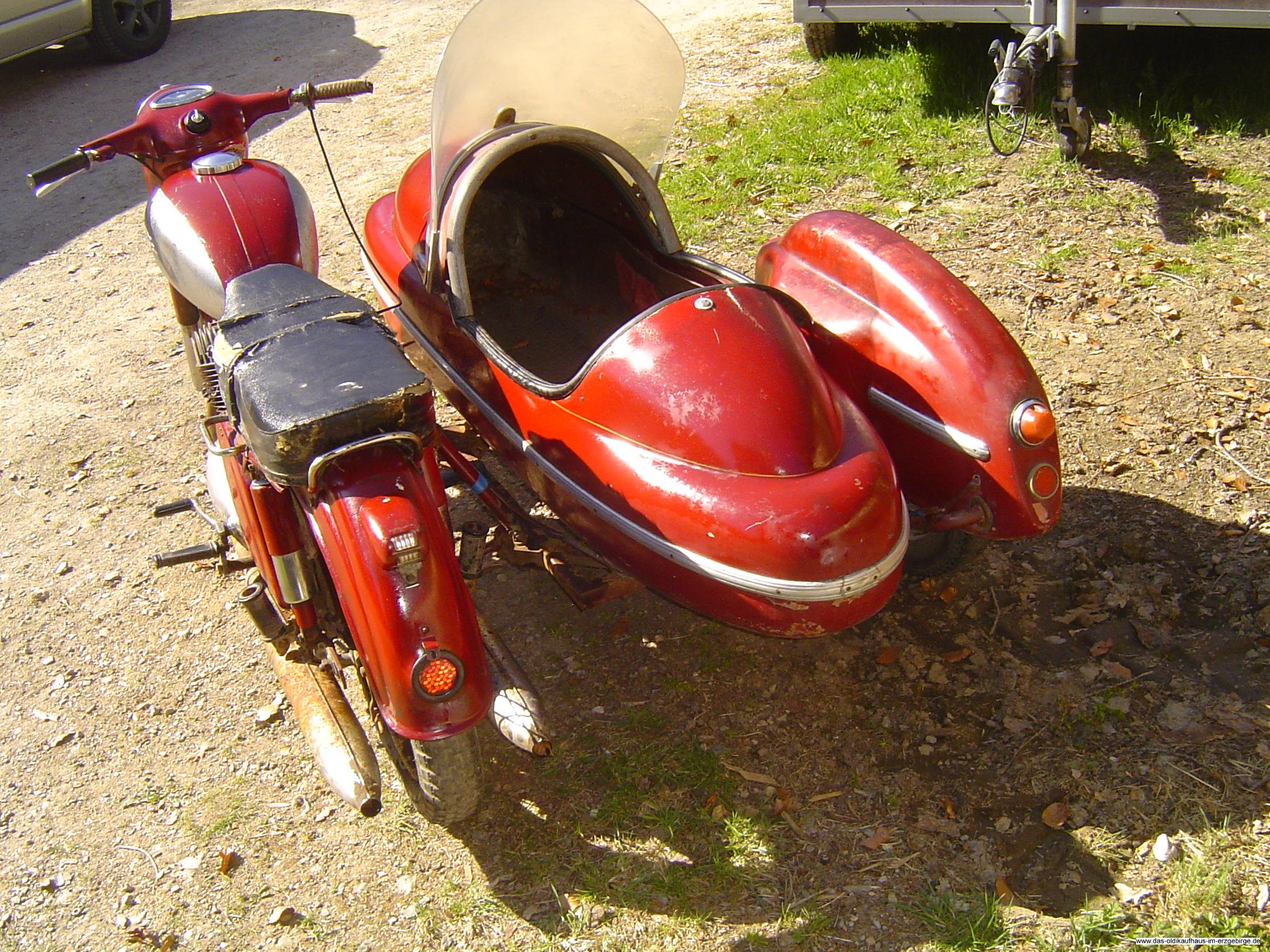 Jawa 360 mit Velorex SW 