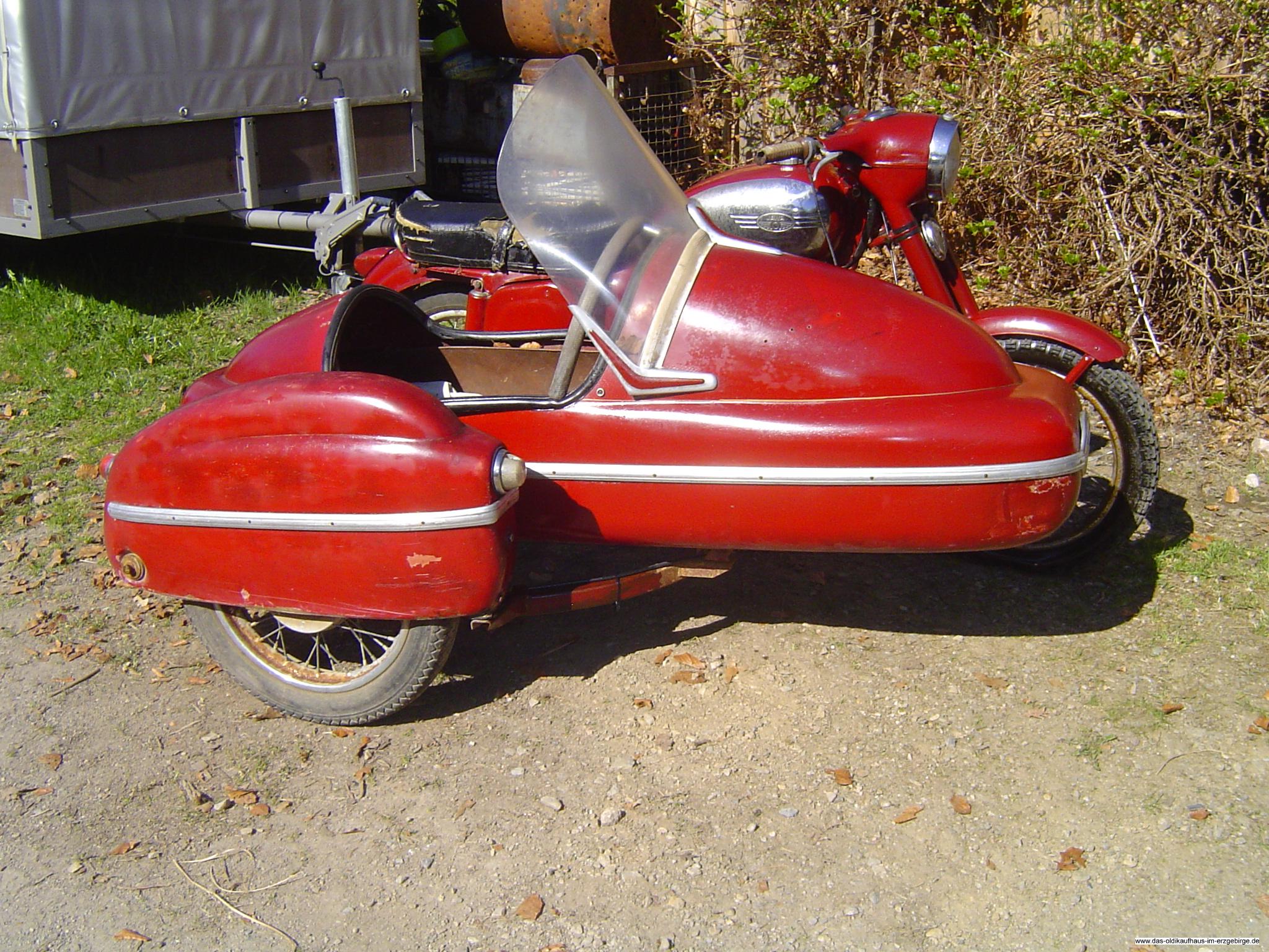 Jawa 360 mit Velorex SW 