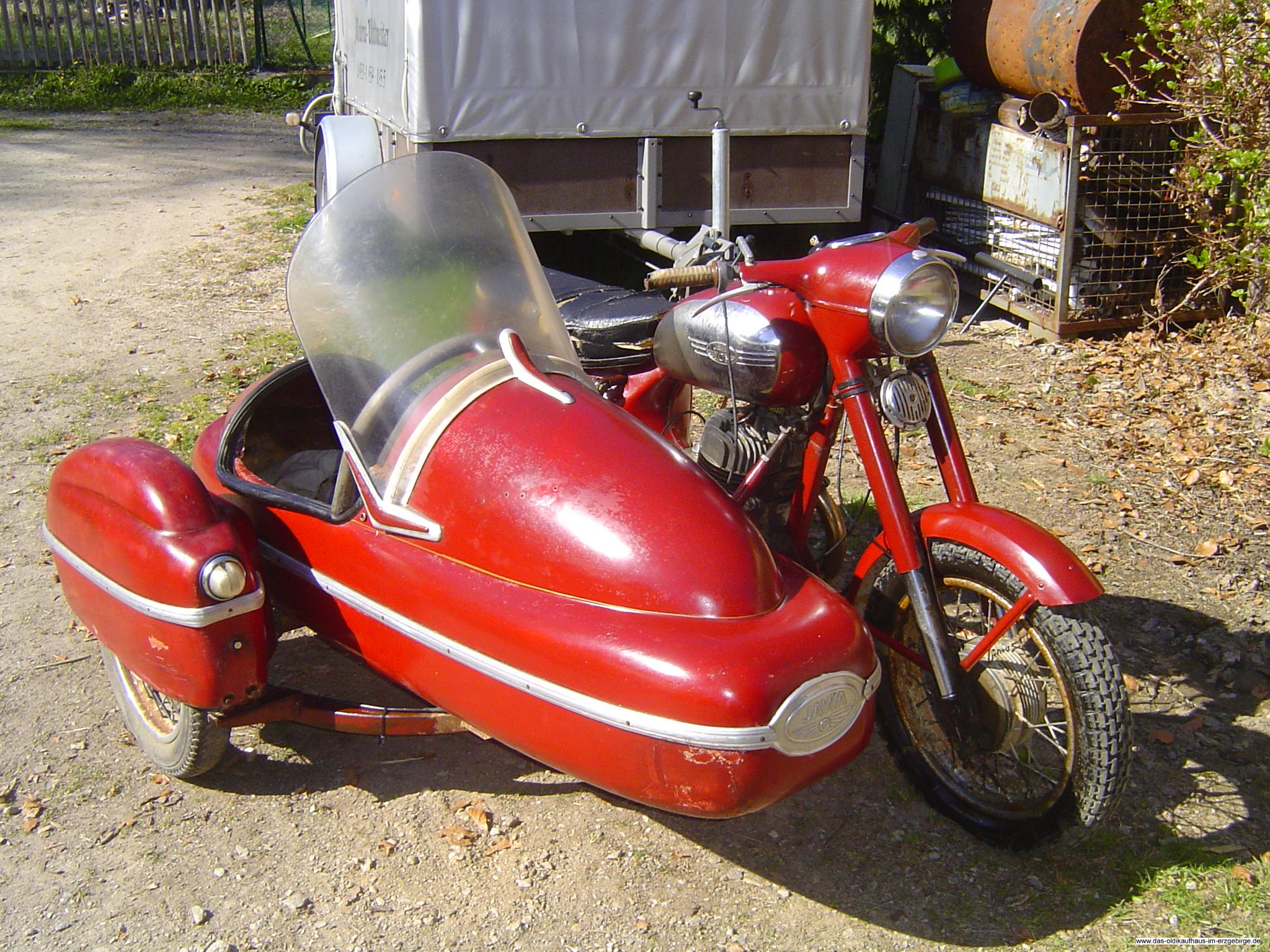 Jawa 360 mit Velorex SW 